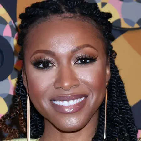 Gabrielle Dennis